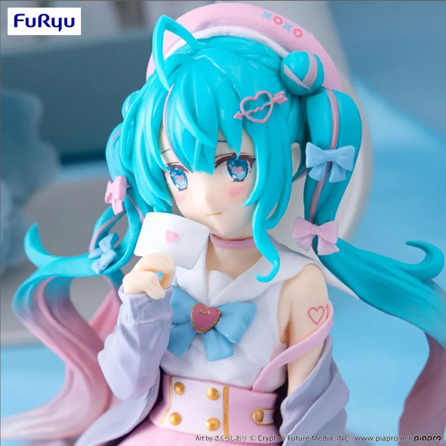 Hatsune Miku Love Sailor Purple Color Ver. figure, 13 cm - Image 4